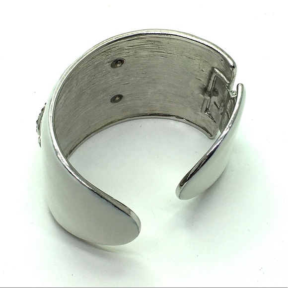 KJL Kenneth Jay Lane Orange rhinestone,white enamel cuff bracelet - Picture 3 of 8